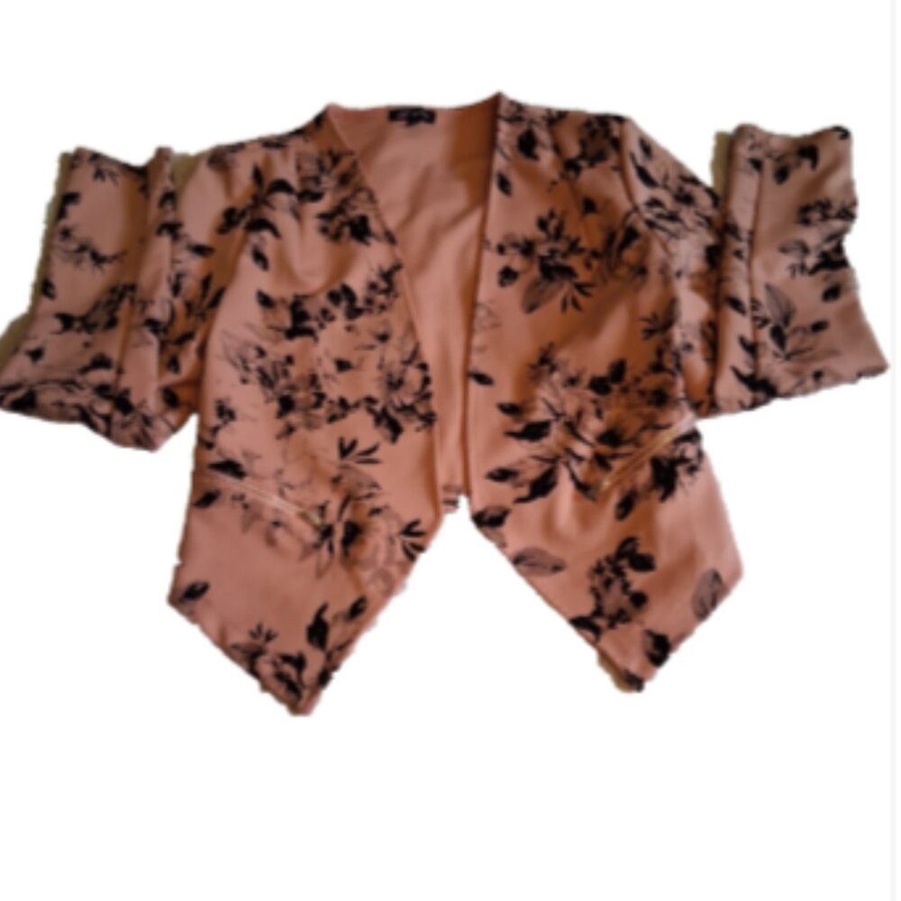Women's Size M Pink Black Flowers Open Front Stitch Pockets Cropped Blazer